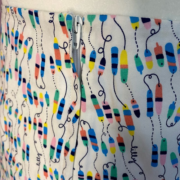 Lily Pulitzer skirt, cute fishing bob print, hem ruffle - Picture 9 of 12